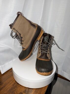 Size 8 -Men's GH BASS & CO Brown Duck Boots Lace-Up Waterproof Work Boots